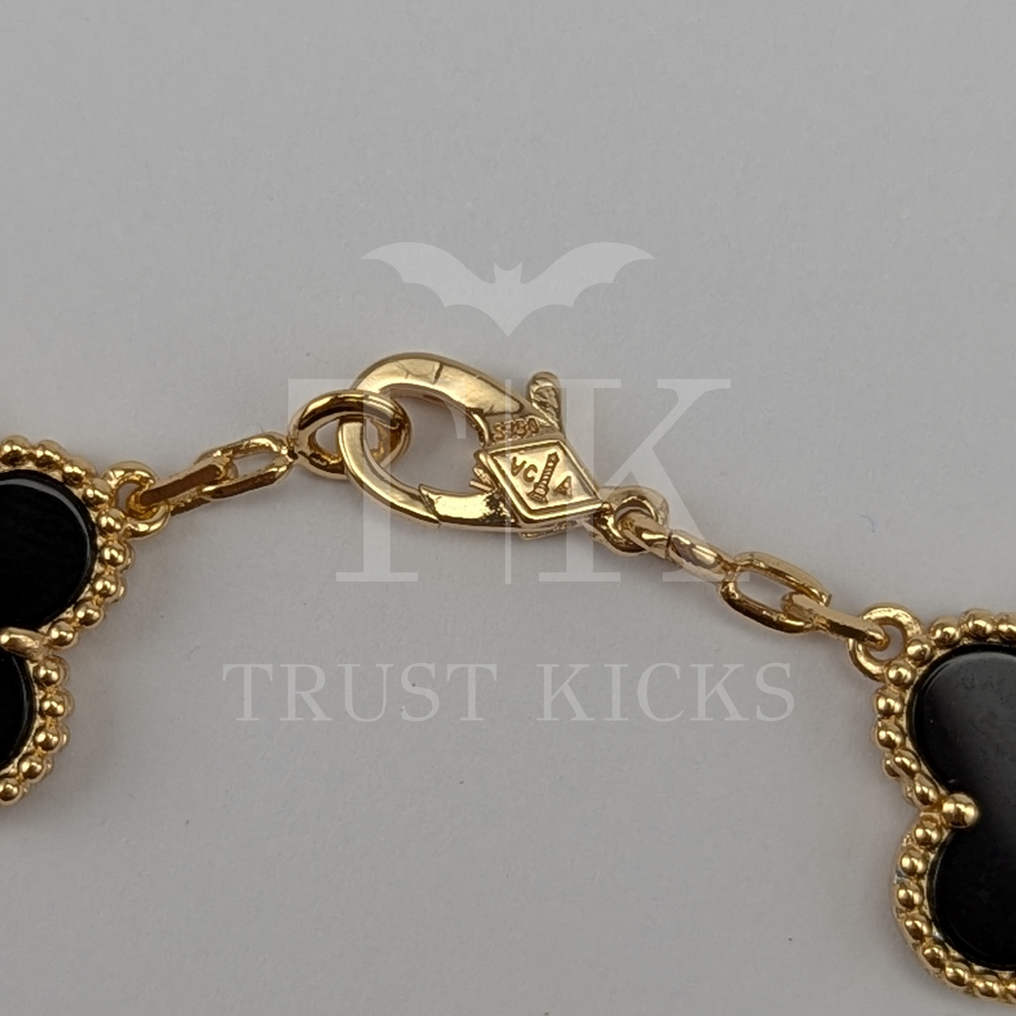 Pulso Tipo Van Cleef Baño de Oro 18k "Dorado con Rosa"
