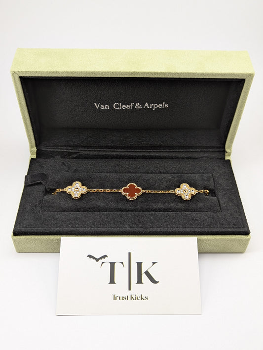 Pulso Tipo Van Cleef Baño de Oro Rosa 18k "Rojo con Zirconia"