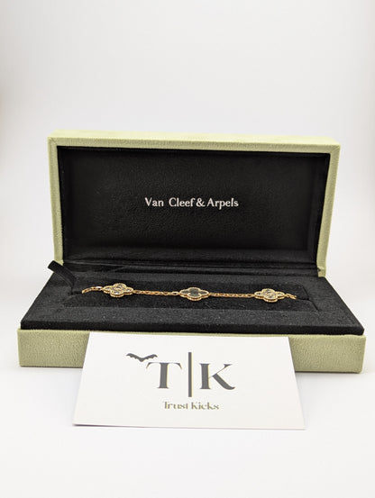 Pulso Tipo Van Cleef Baño de Oro Rosa 18k "Ojo de Tigre con Zirconia"
