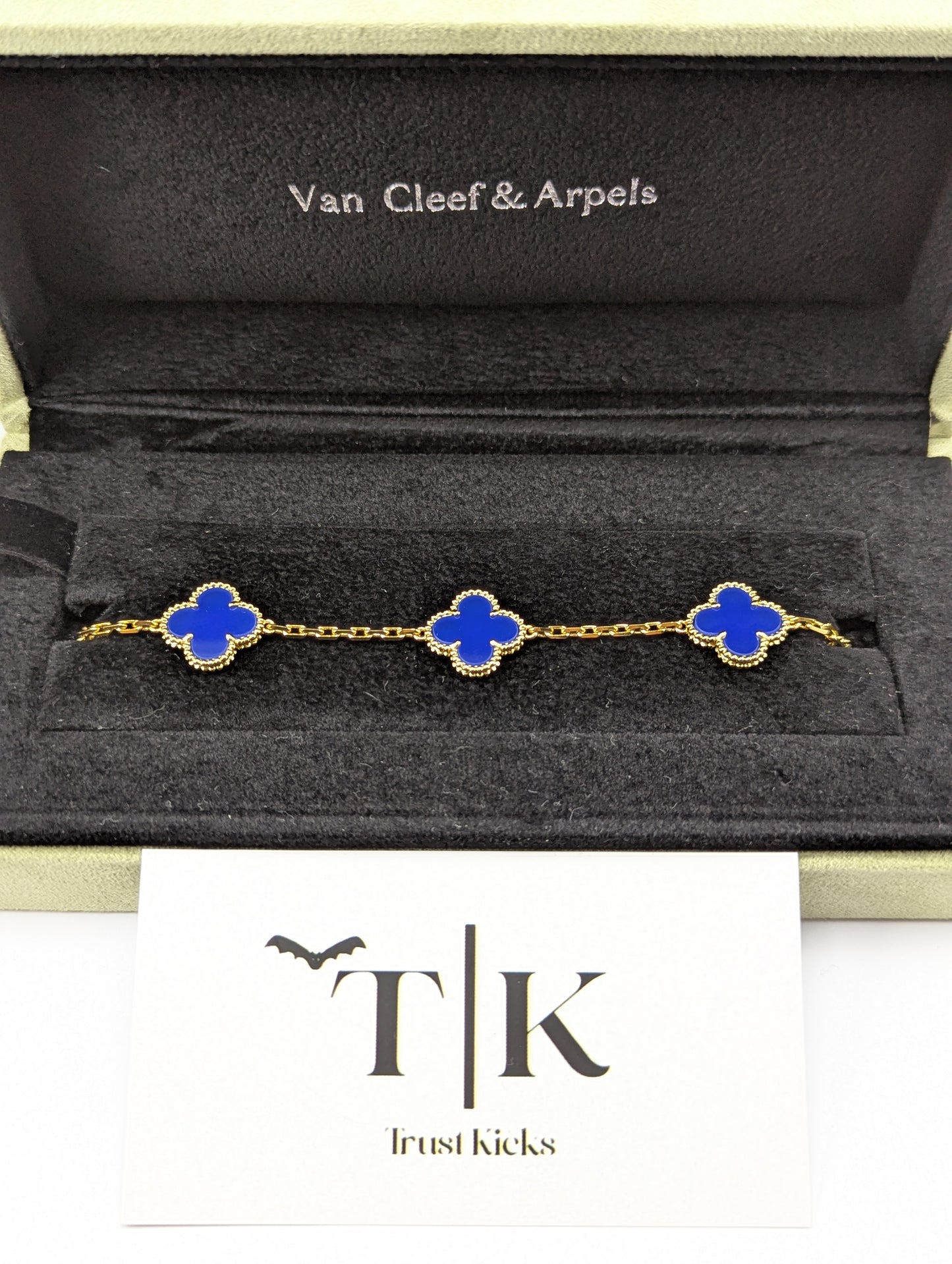 Pulso Tipo Van Cleef Baño de Oro 18k "Dorado con Azul"