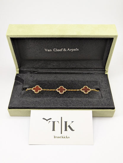 Pulso Tipo Van Cleef Baño de Oro 18k "Dorado con Rojo"