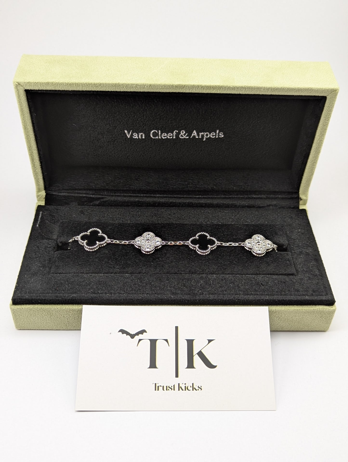 Pulso Tipo Van Cleef Plata .925 "Negro con Zirconia"