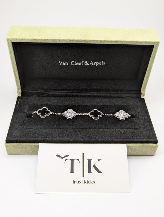 Pulso Tipo Van Cleef Plata .925 "Negro con Zirconia"