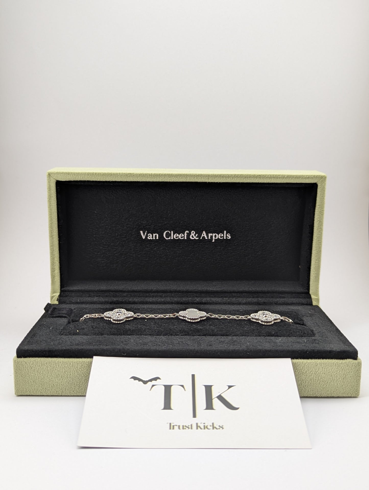 Pulso Tipo Van Cleef Plata .925 "Plateado con Zirconia"