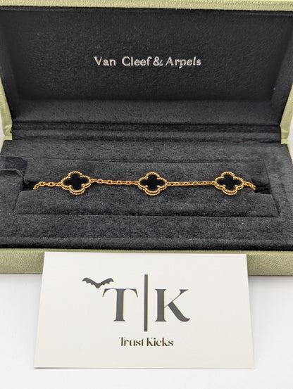 Pulso Tipo Van Cleef Baño de Oro Rosa 18k "Negro"