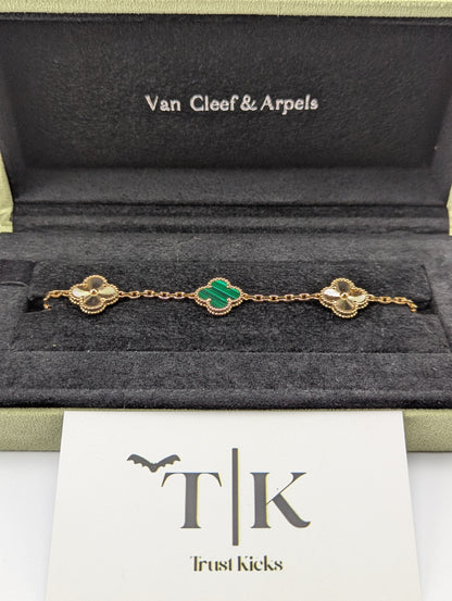 Pulso Tipo Van Cleef Baño de Oro Rosa 18k "Verde con Oro"