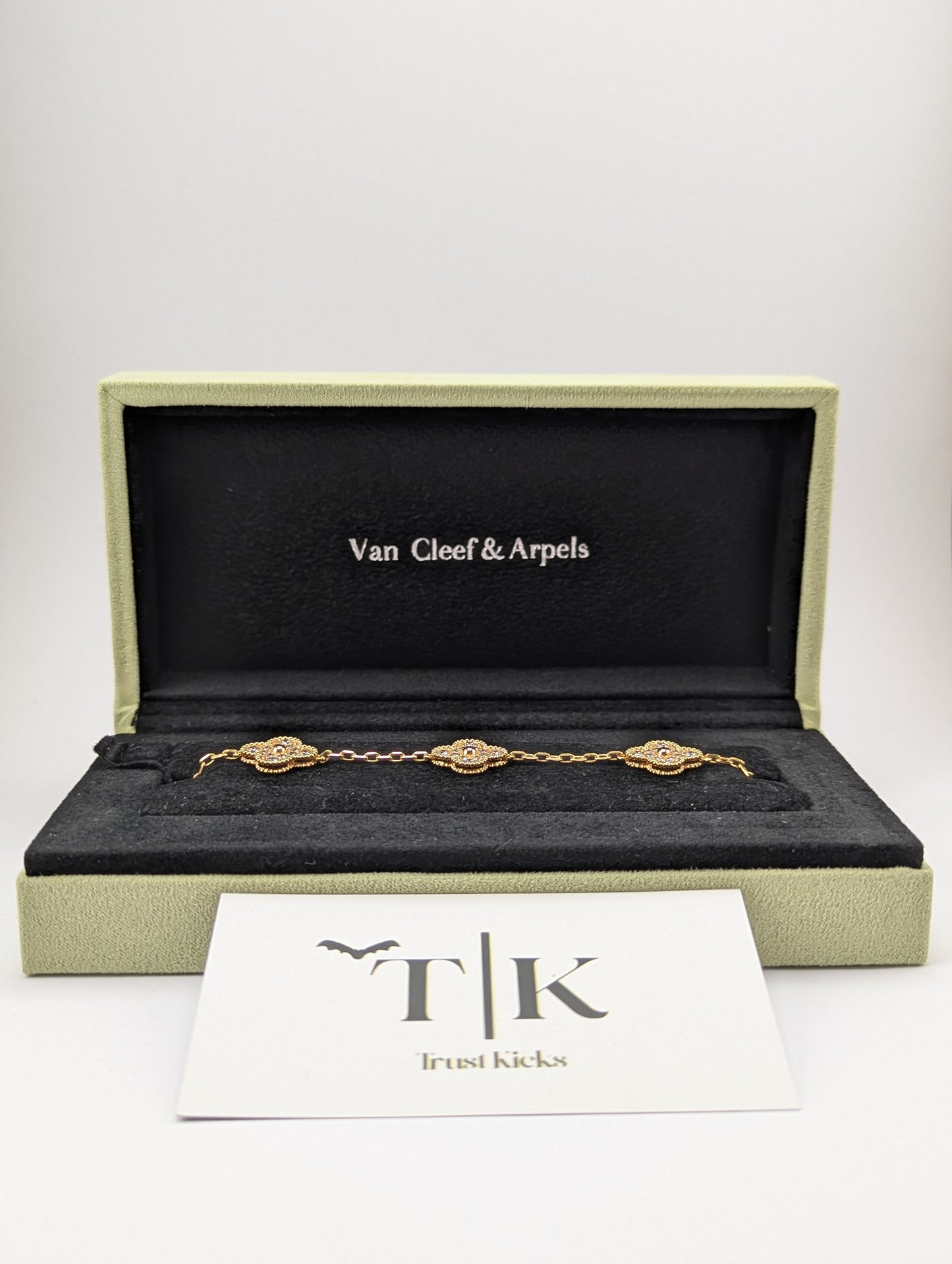 Pulso Tipo Van Cleef Baño de Oro Rosa 18k "Zirconia"