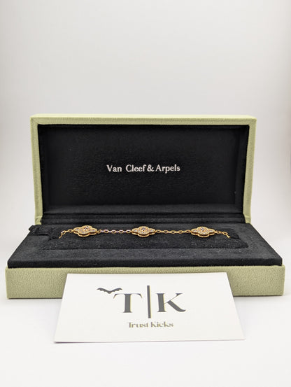 Pulso Tipo Van Cleef Baño de Oro Rosa 18k "Zirconia"