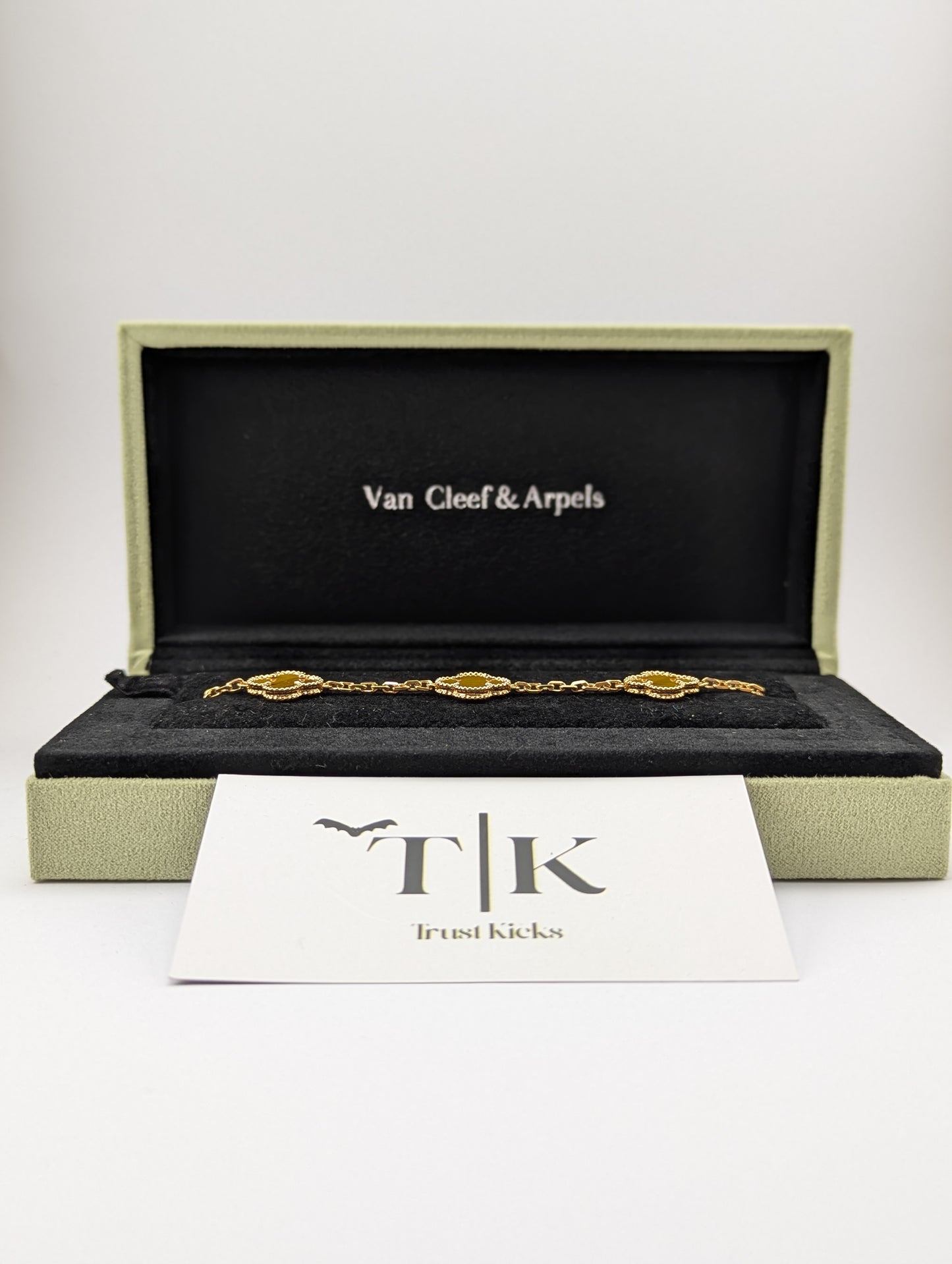 Pulso Tipo Van Cleef Baño de Oro Rosa 18k "Ojo de Tigre"