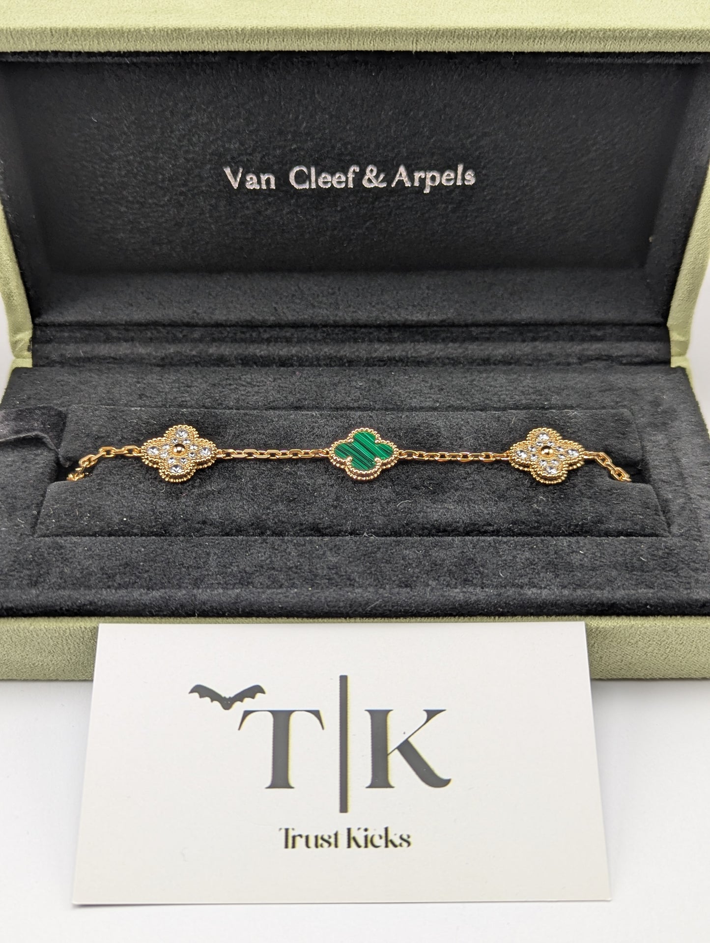 Pulso Tipo Van Cleef Baño de Oro Rosa 18k "Verde con Zirconia"