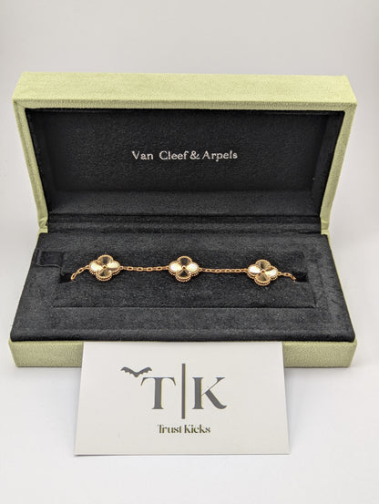 Pulso Tipo Van Cleef Baño de Oro Rosa 18k "Full Oro"