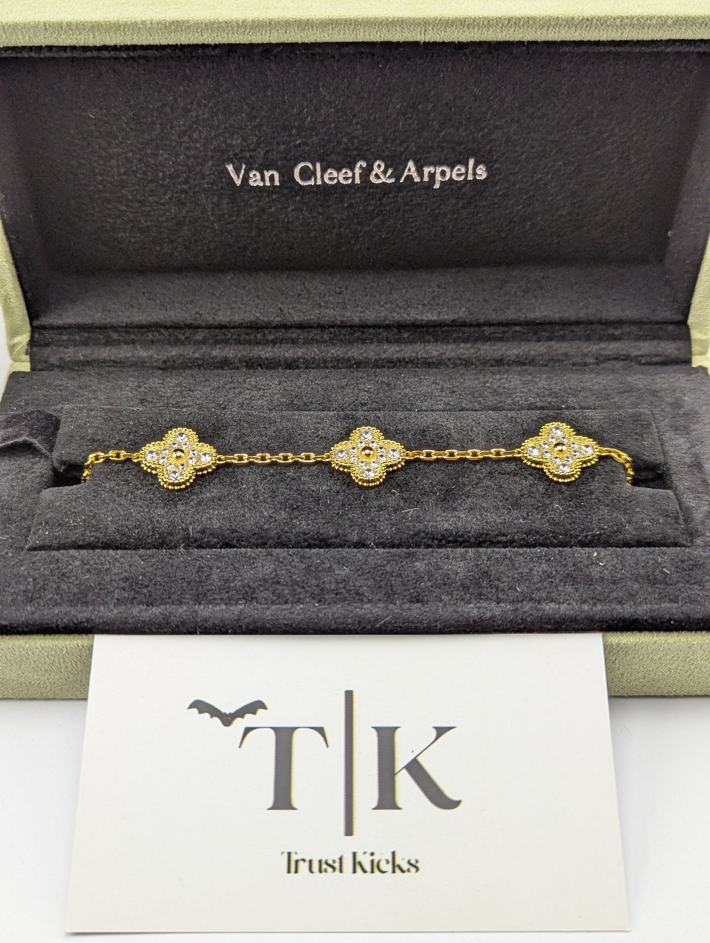 Pulso Tipo Van Cleef Baño de Oro 18k "Full Zirconia"