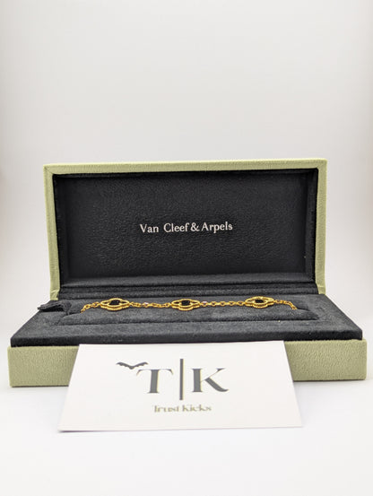 Pulso Tipo Van Cleef Baño de Oro 18k "Negro"
