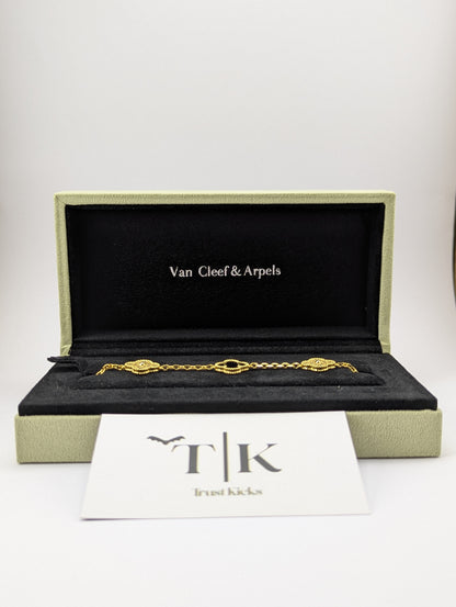 Pulso Tipo Van Cleef Baño de Oro 18k "Negro con Zirconia"