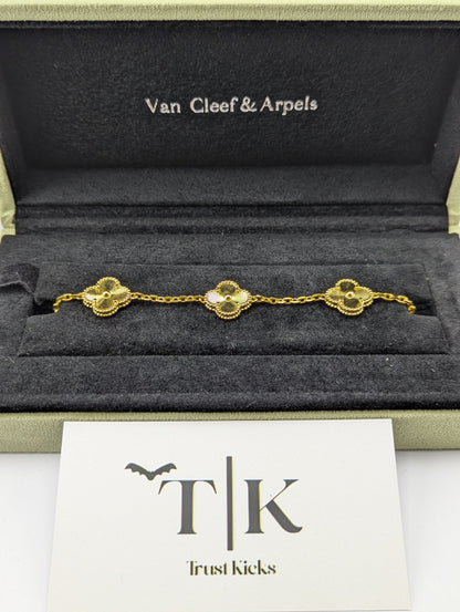 Pulso Tipo Van Cleef Baño de Oro 18k "Full Oro"