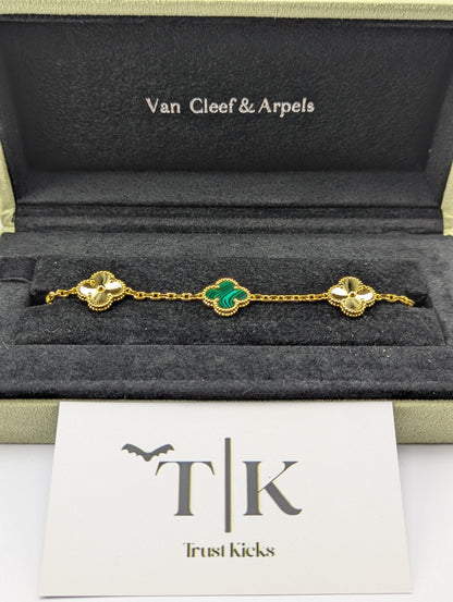 Pulso Tipo Van Cleef Baño de Oro 18k "Verde con Oro"