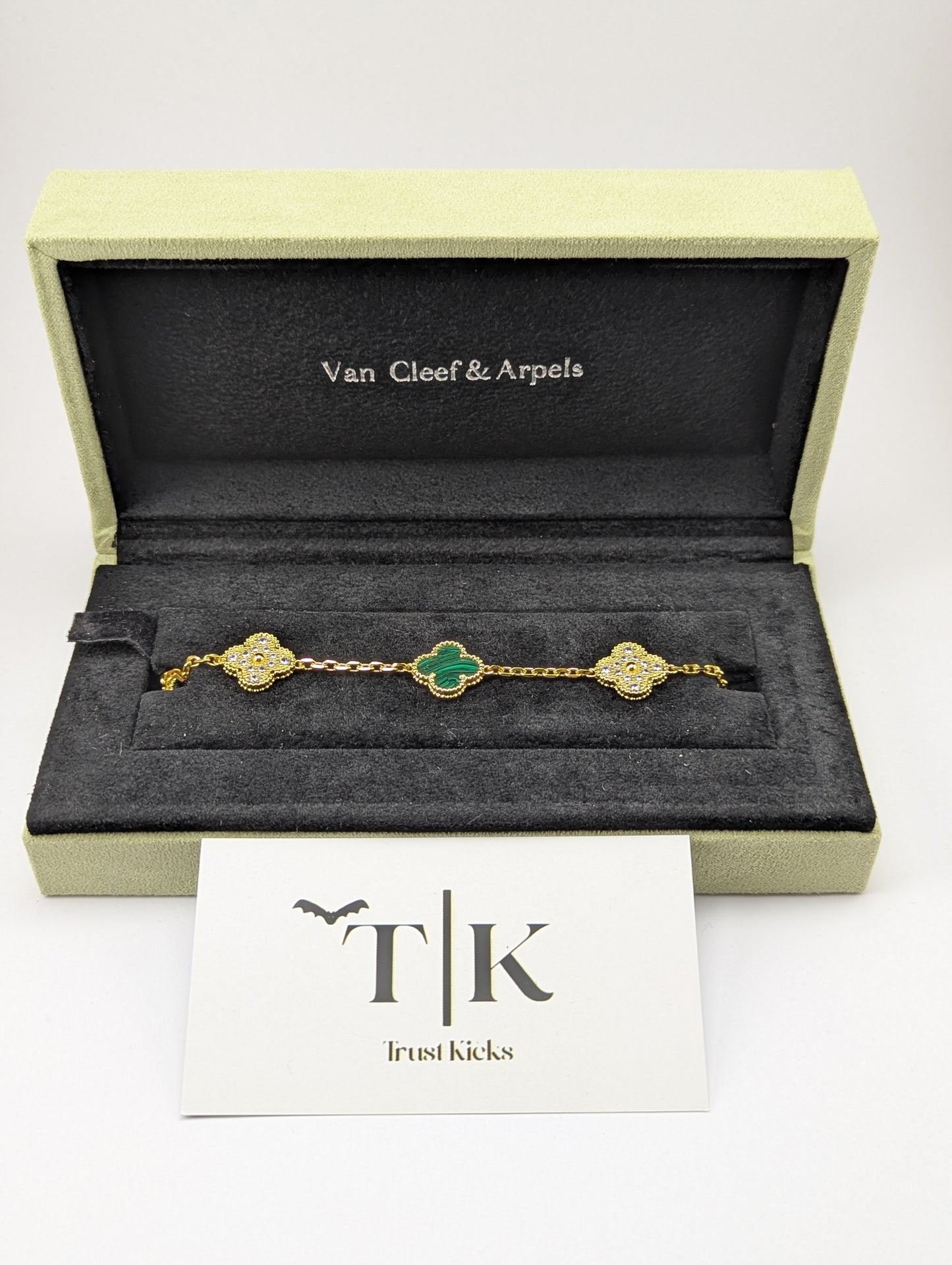 Pulso Tipo Van Cleef Baño de Oro 18k "Verde con Zirconia"