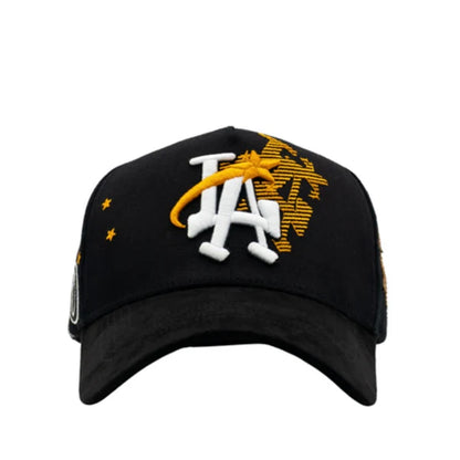 31 Hats "El Mago Amarilla"