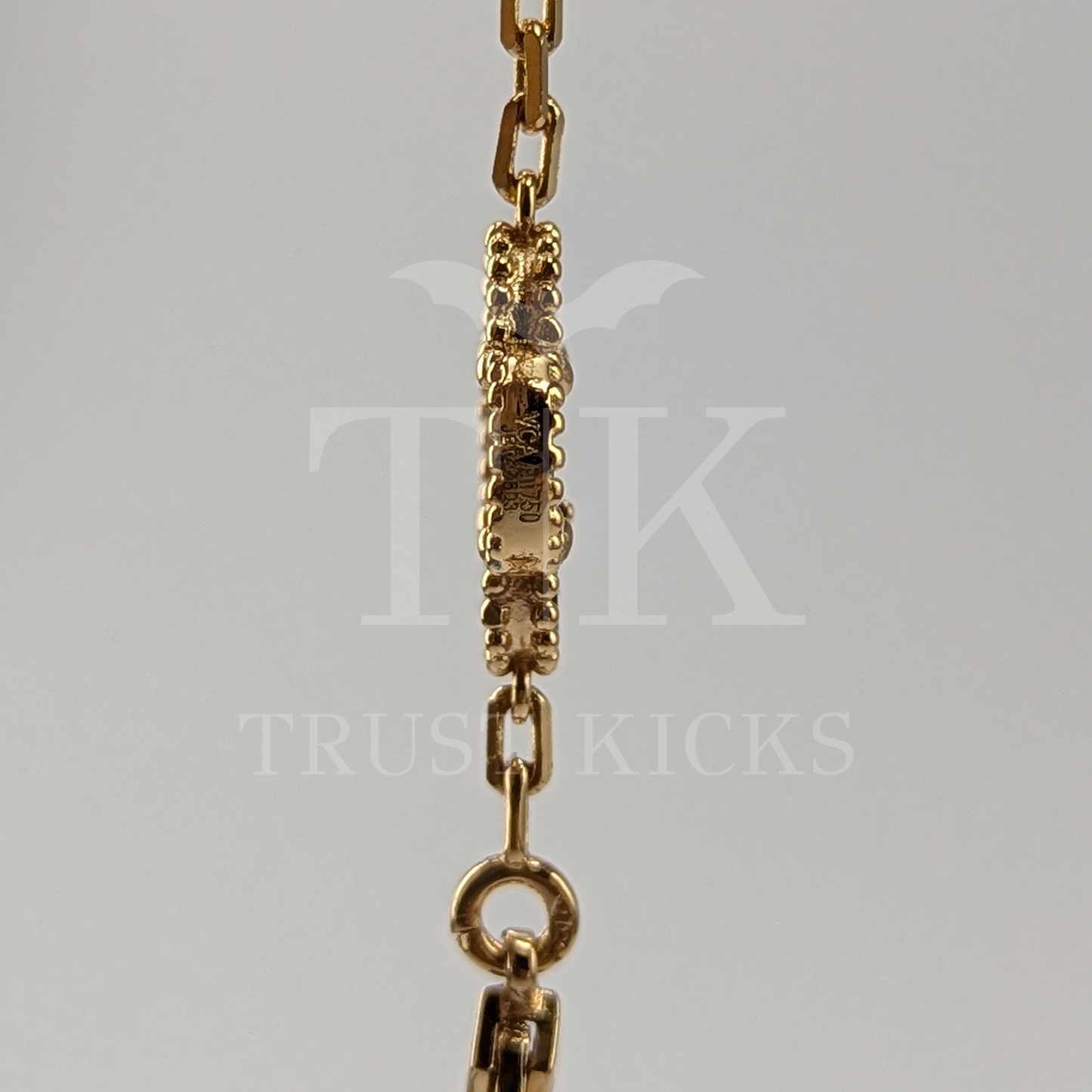 Pulso Tipo Van Cleef Baño de Oro Rosa 18k "Café con Zirconia"